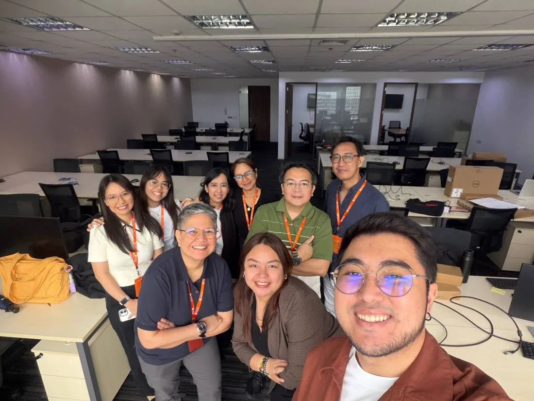 The Lavasource team in the Philippines office